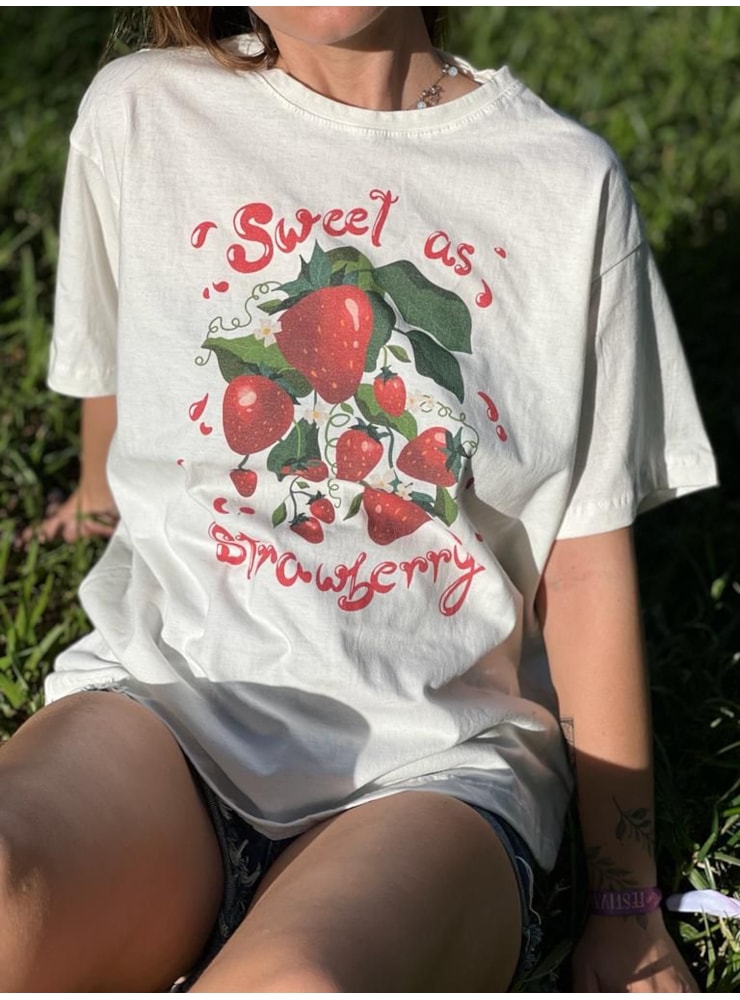 Camiseta Morangos - Off-White — imagem 2