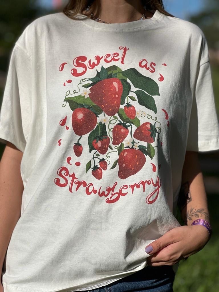 Camiseta Morangos - Off-White — imagem 1