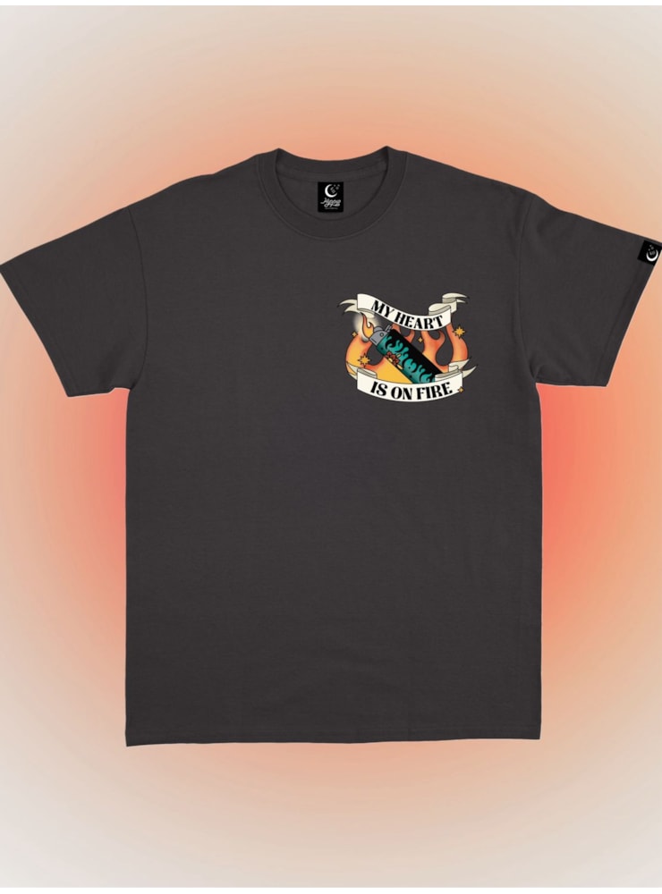 Camiseta My Heart is on Fire - Preta - Frente e Verso — imagem 2