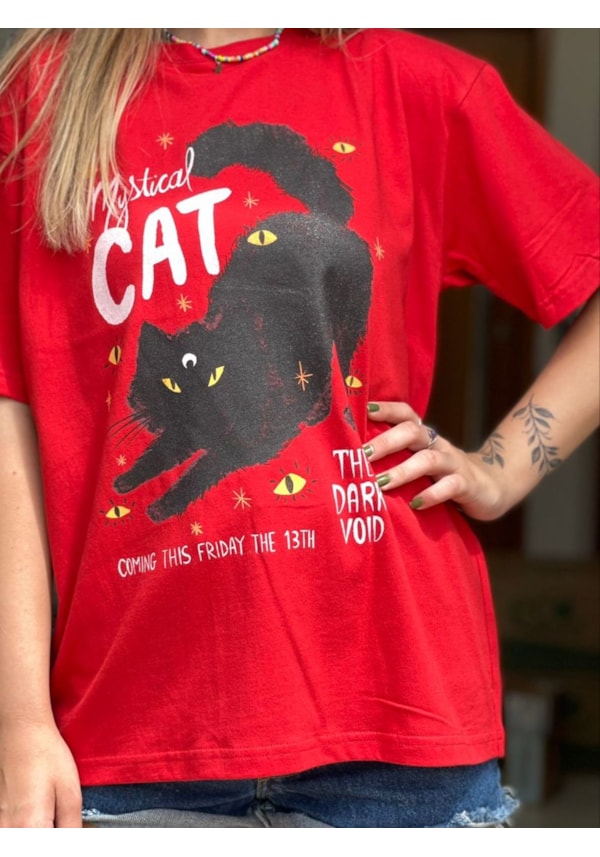 Camiseta Mystical Cat - Vermelha