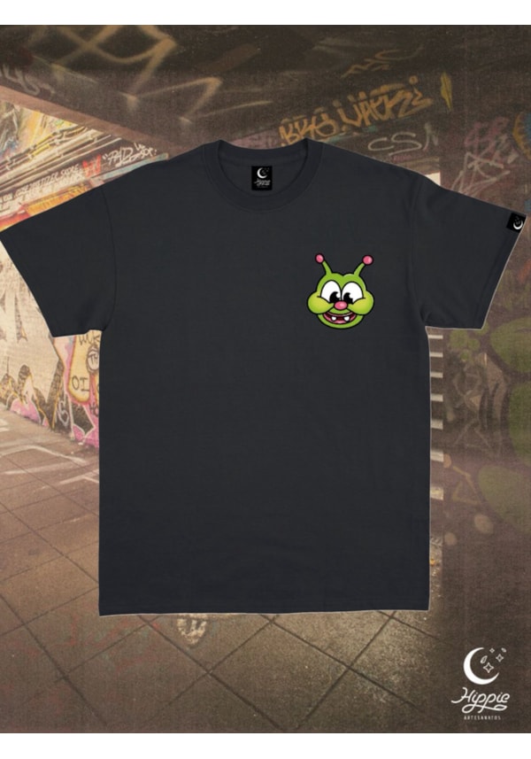 Camiseta Não há beleza sem risco - Preta - Frente e Verso