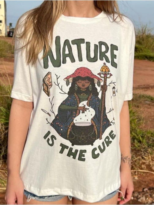 Camiseta Nature is the Cure - Off-White