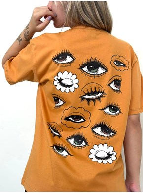 Camiseta Olhos Hipnotize - Caramelo - Frente e Verso