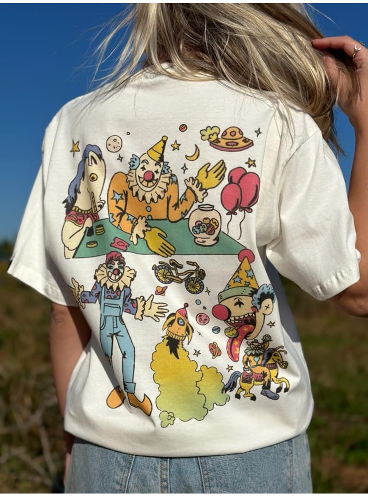 Camiseta Palhaço Astral - Off-White - Frente e Verso — imagem 1