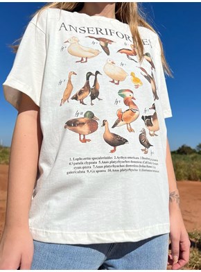 Camiseta Patos Anseriformes - Off-White