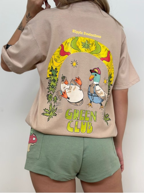Camiseta Patos Green Club - Cáqui - Frente e Verso