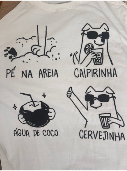 Camiseta Pé na Areia Cachorrinho - Off-White