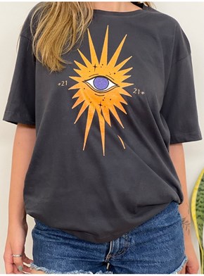 Camiseta Plenitude Sol e Lua - Chumbo - Frente e Verso