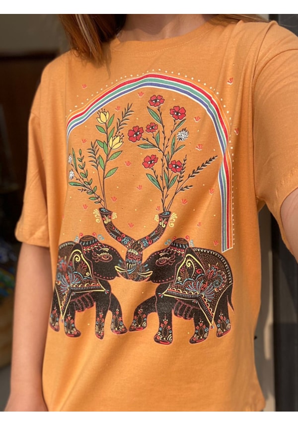 Camiseta Prosperidade - Caramelo