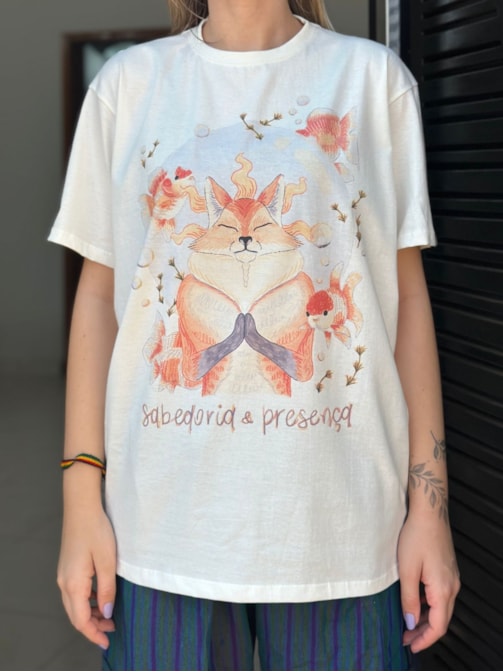 Camiseta Raposa Presença - Off-White