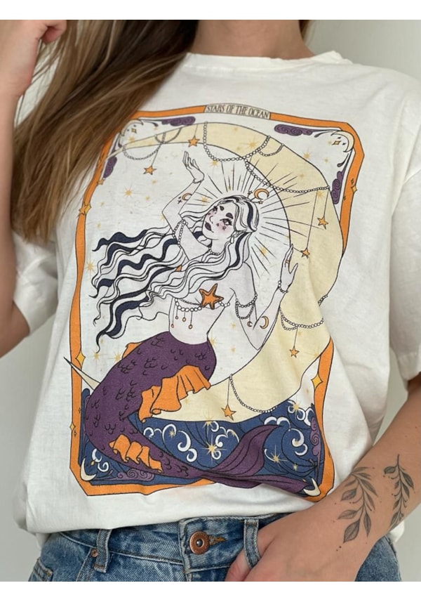 Camiseta Sereia na Lua - Off-White