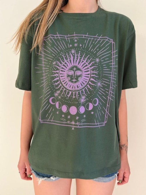 Camiseta Solar Mística - Verde