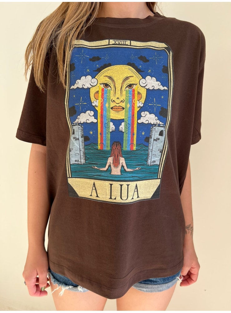 Camiseta Tarot A Lua - Marrom — imagem 1