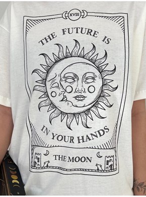 Camiseta Tarot - O Futuro - Off-White