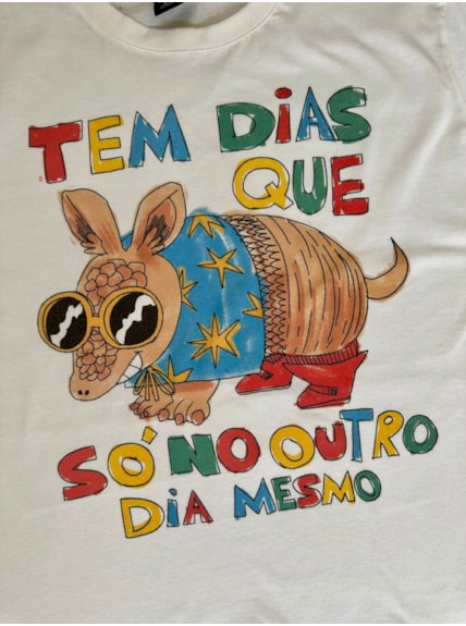 Camiseta Tatu só no outro dia - Off-White