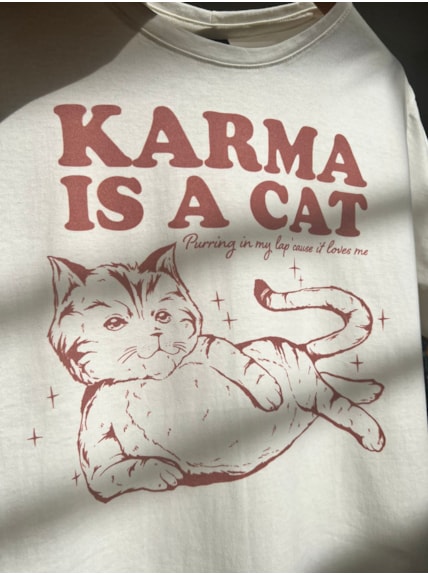 Camiseta Preta Karma