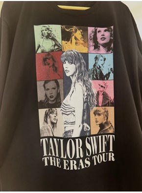 Camiseta Taylor Swift - The Eras Tour Colorido - Preta