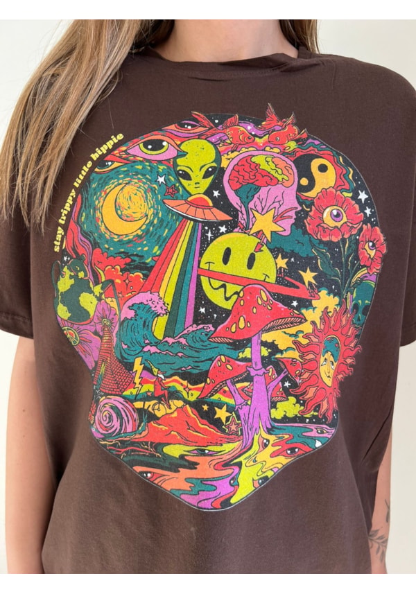 Camiseta Trip Hippie - Marrom