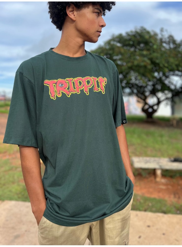 Camiseta Trippin' - Verde - Frente e Verso — imagem 1