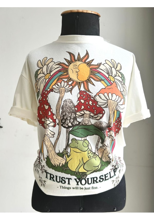 Camiseta Trust Frog - Off-White