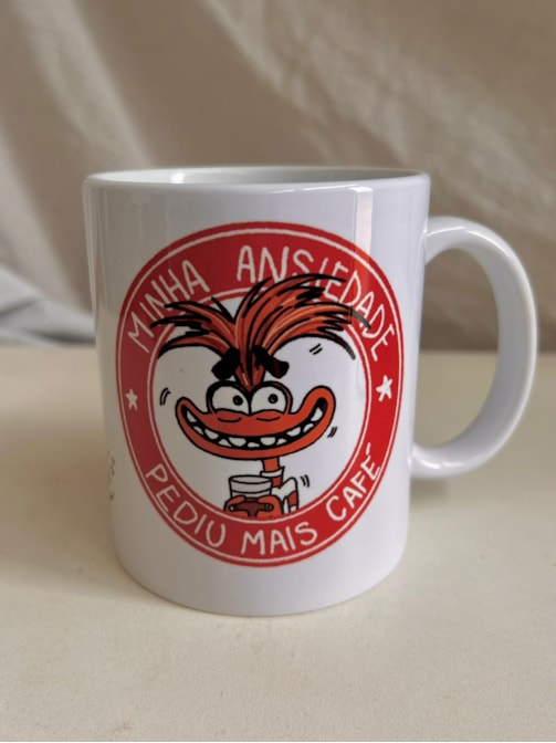 Caneca Ansiedade Divertidamente