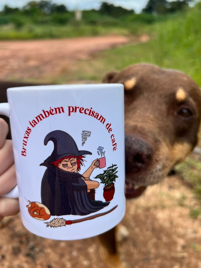 Caneca Bruxas Precisam de Café — imagem 2