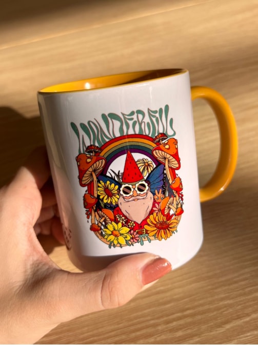Caneca Duende Wonderful - Alça Amarela