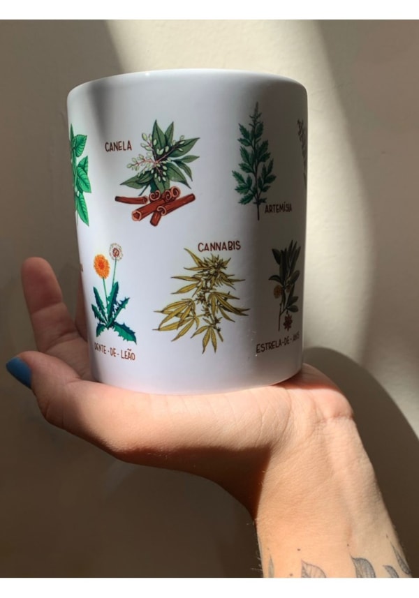 Caneca Ervas de Bruxa
