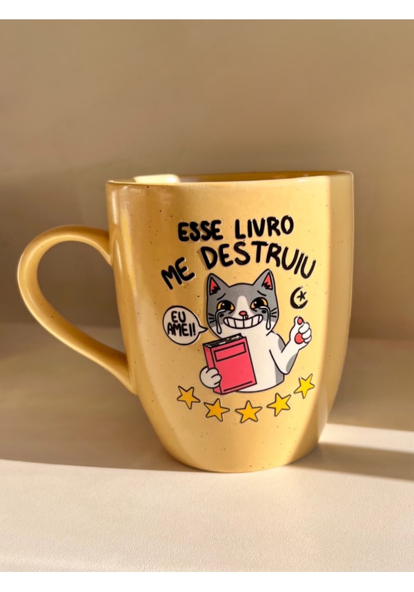 Caneca Estrelada Amarela - Esse livro me destruiu - 330ml