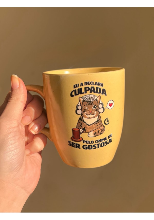 Caneca Estrelada Amarela - Gata culpada - 330ml