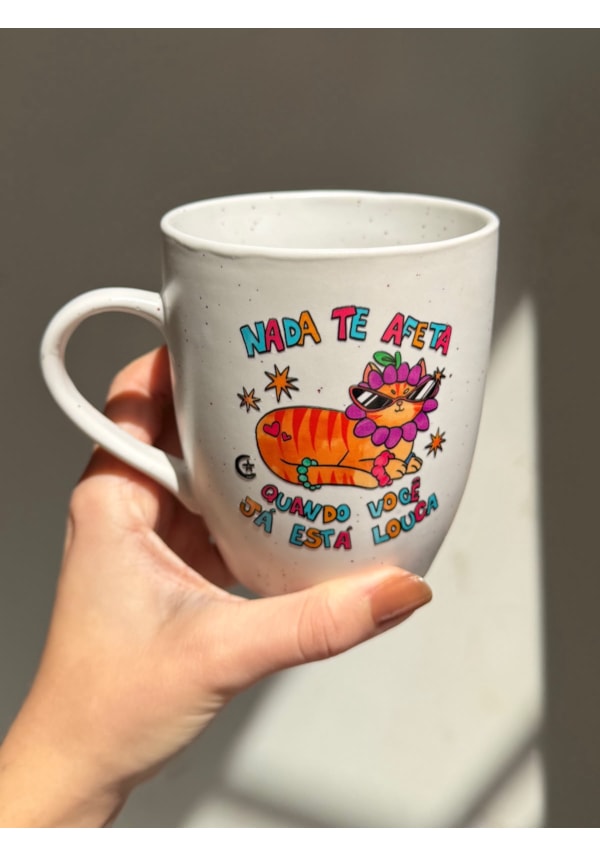 Caneca Estrelada Branca - Nada te afeta - 330ml