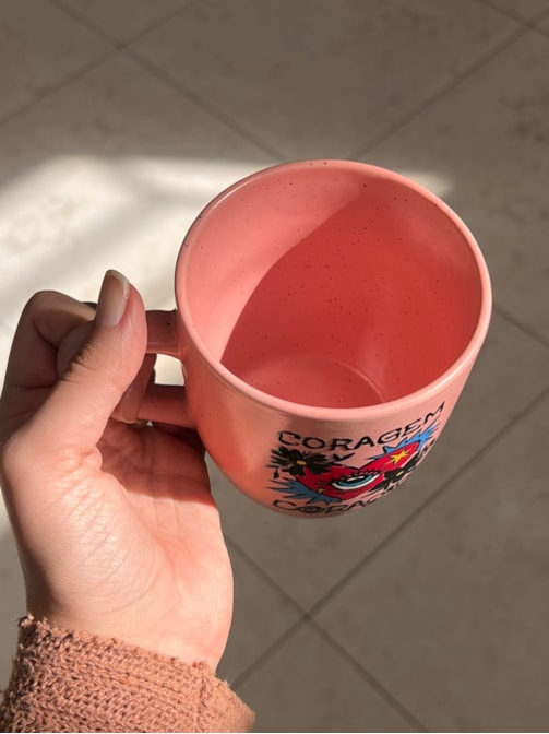 Caneca Estrelada Rosa - Coragem Coração - 330ml