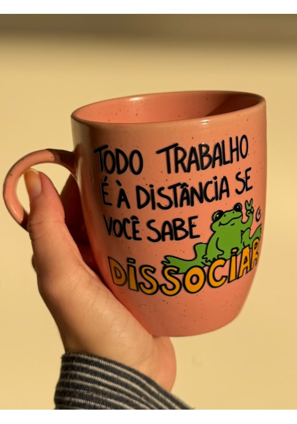 Caneca Estrelada Rosa - Dissociar - 330ml