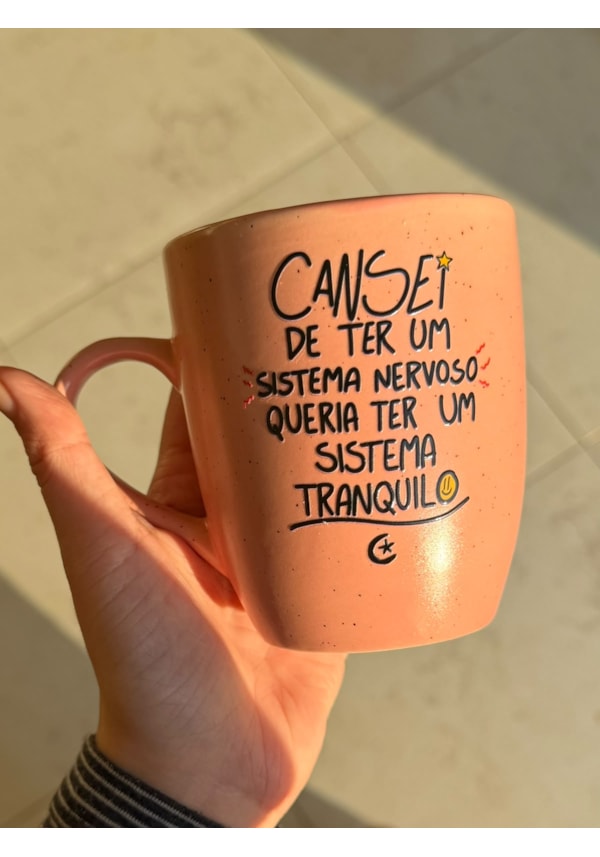 Caneca Estrelada Rosa - Sistema Tranquilo - 330ml