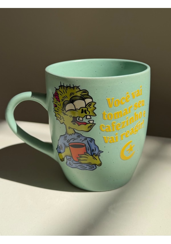 Caneca Estrelada Verde - Zumbi Café - 330ml