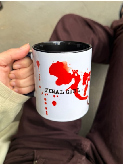 Caneca Final Girl - Alça Preta