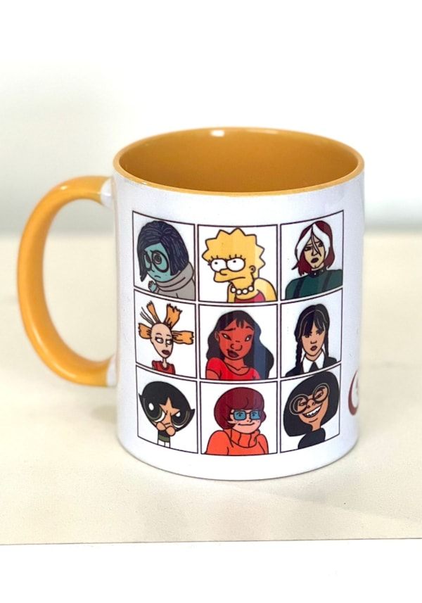 Caneca Garotas Cansadas - Alça Amarela