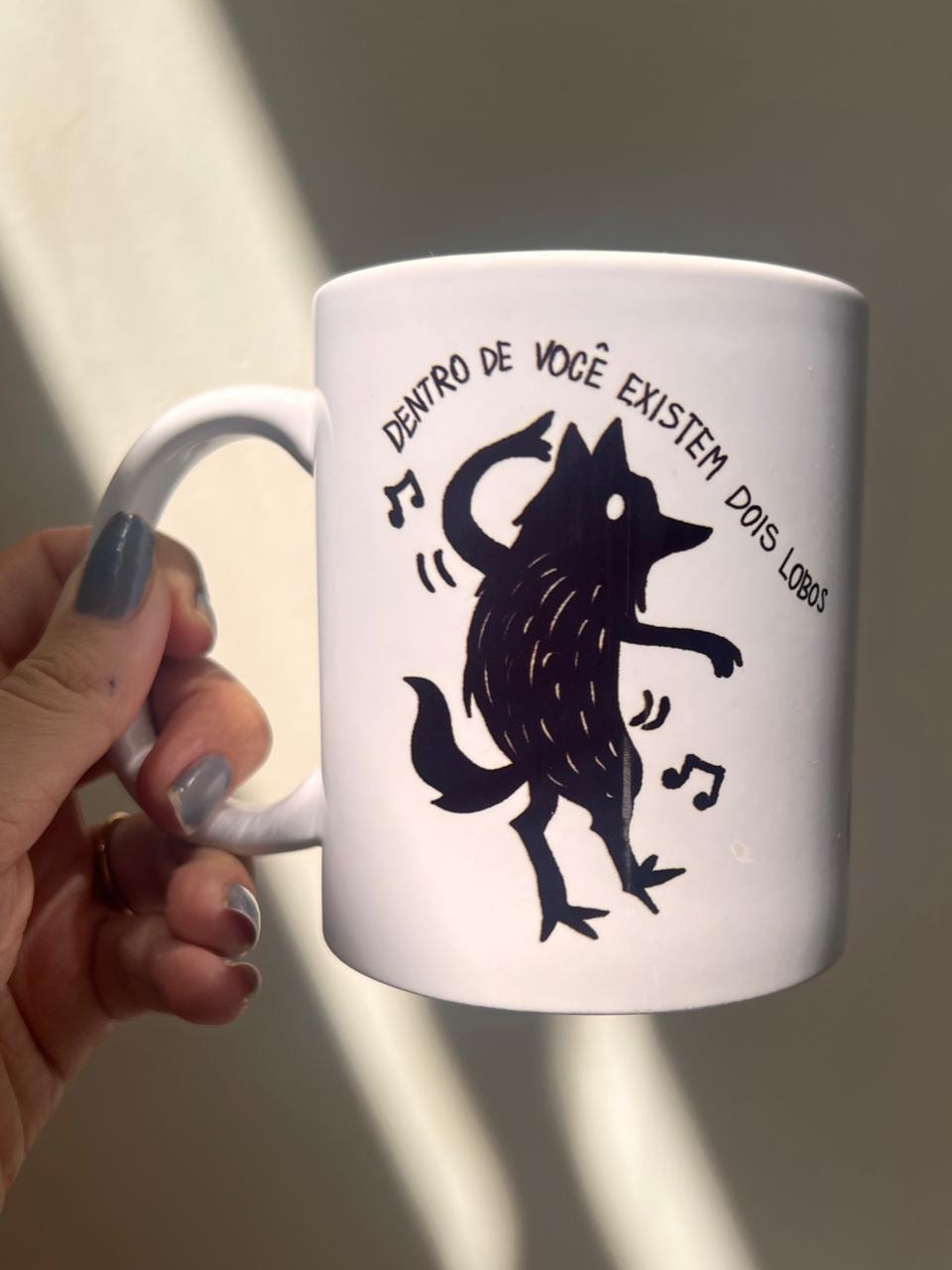Caneca Lobo Macarena — imagem 1
