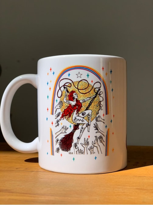 Caneca Mulheres que Voam