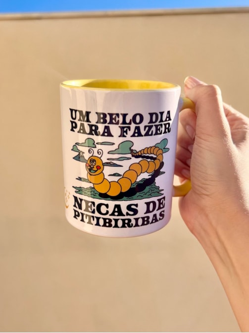 Caneca Necas de Pitibiribas - Alça Amarela