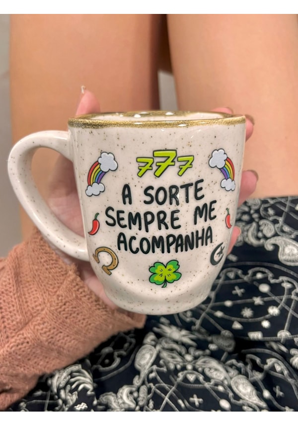 Caneca Névoa - A sorte sempre me acompanha - 260ml