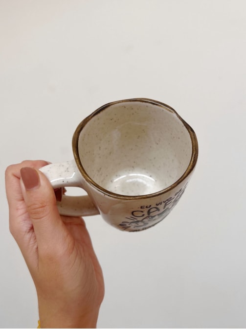 Caneca Névoa - Café e palhaçadinhas - 260ml
