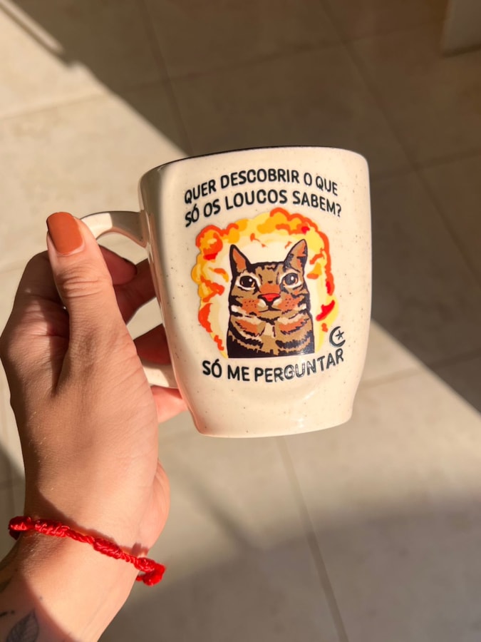 Caneca Névoa - Gato Os Loucos Sabem - 260ml — imagem 1