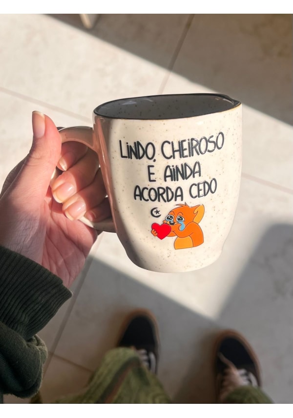 Caneca Névoa - Lindo, cheiroso e ainda acorda cedo - 260ml