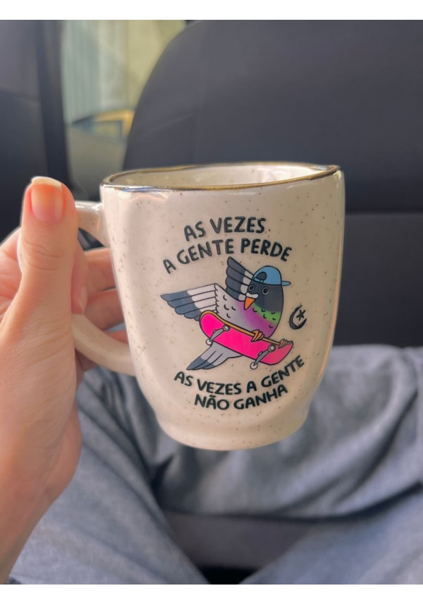 Caneca Névoa - Pombo as Vezes a Gente Perde - 260ml