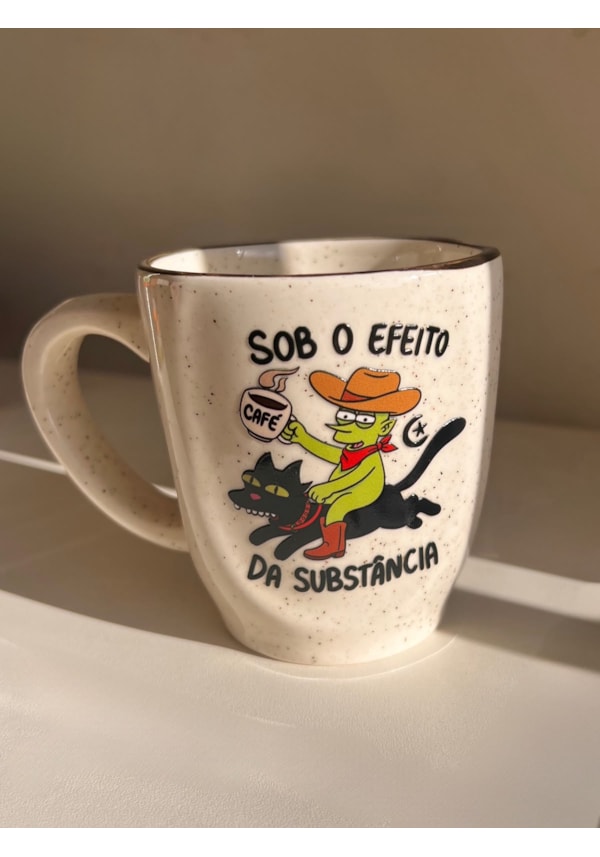 Caneca Névoa - Sob efeito da substância - 260ml