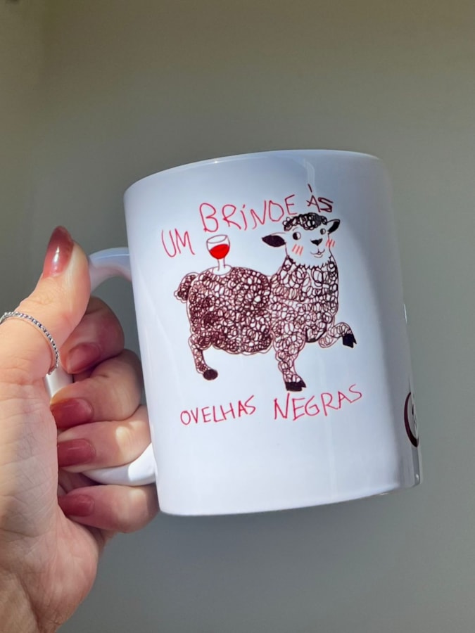 Caneca Ovelha Negra — imagem 1