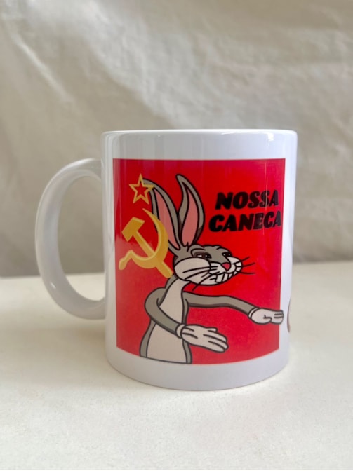 Caneca Pernalonga Comunista
