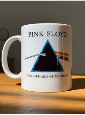Caneca Pink Floyd Prisma