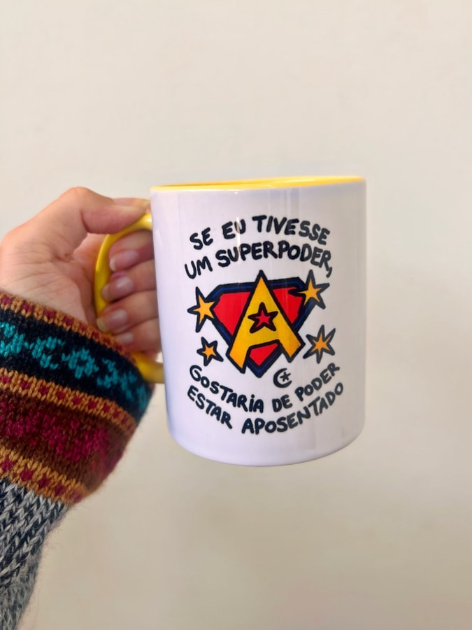 Caneca Super Aposentado - Alça Amarela — imagem 1